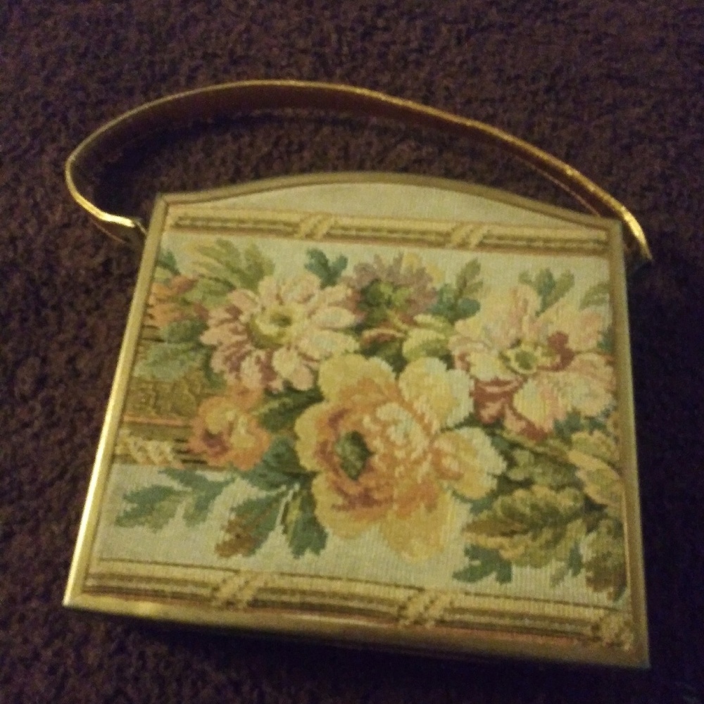 Hand bag - Picture 3 of 3